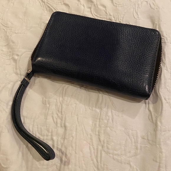 Marc by Marc Jacobs Navy Q Wingman Wristlet - Picture 3 of 4